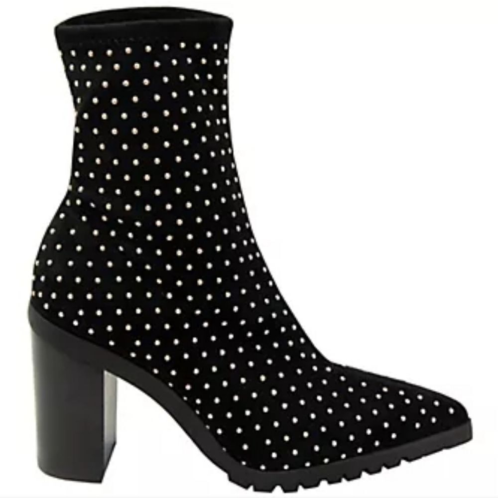 NWB Charles Charles Davud Danielle Boots